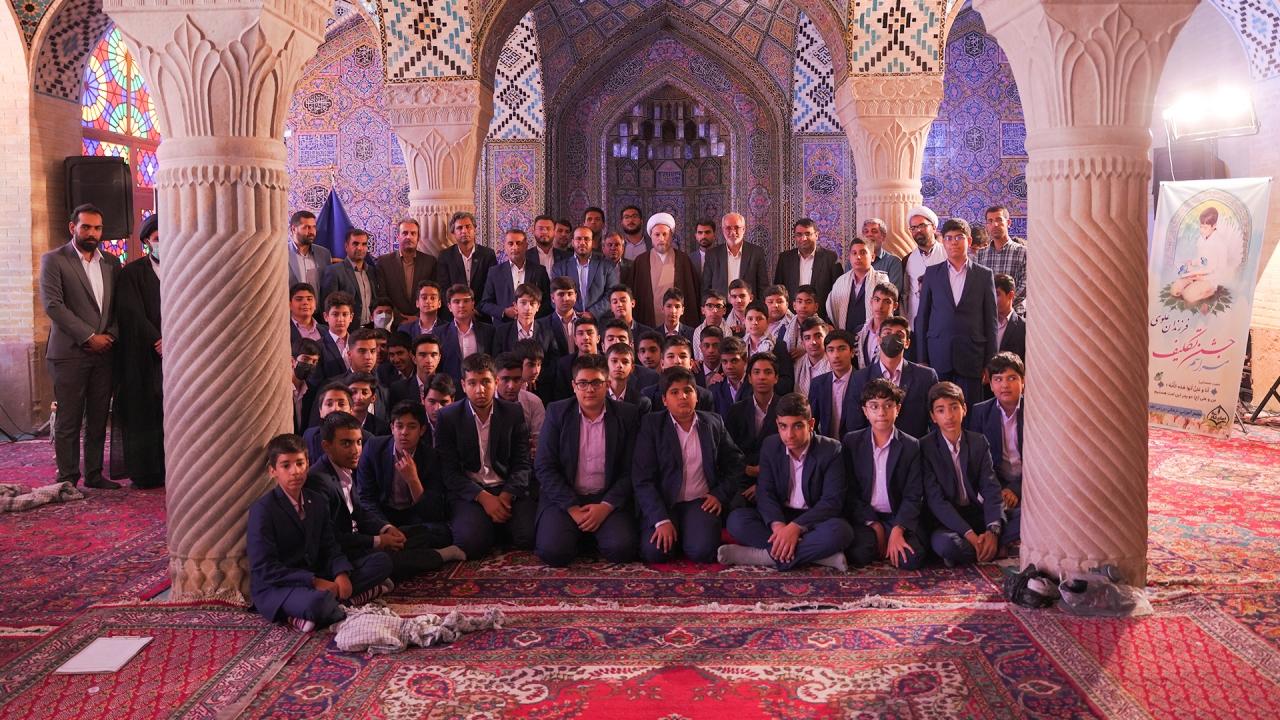 جشن تکلیف پایه هشتم